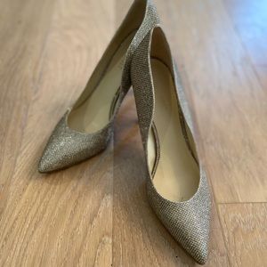 Nine West Gold Pumps
